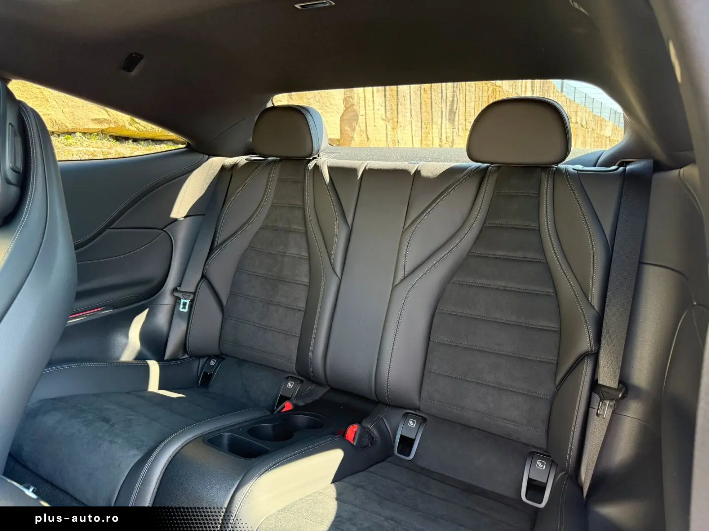 MERCEDES-BENZ CLE 300 4M AMG-PREM PANO STANDHZG DIGI&hellip;