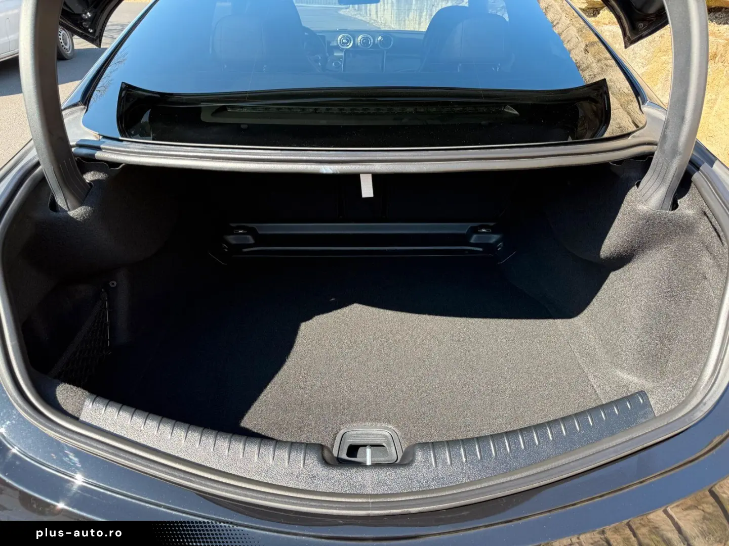 MERCEDES-BENZ CLE 300 4M AMG-PREM PANO STANDHZG DIGI&hellip;