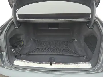 AUDI A8 50 TDI S LINE STHZG VIRTUAL DVD 360  HUD PANO