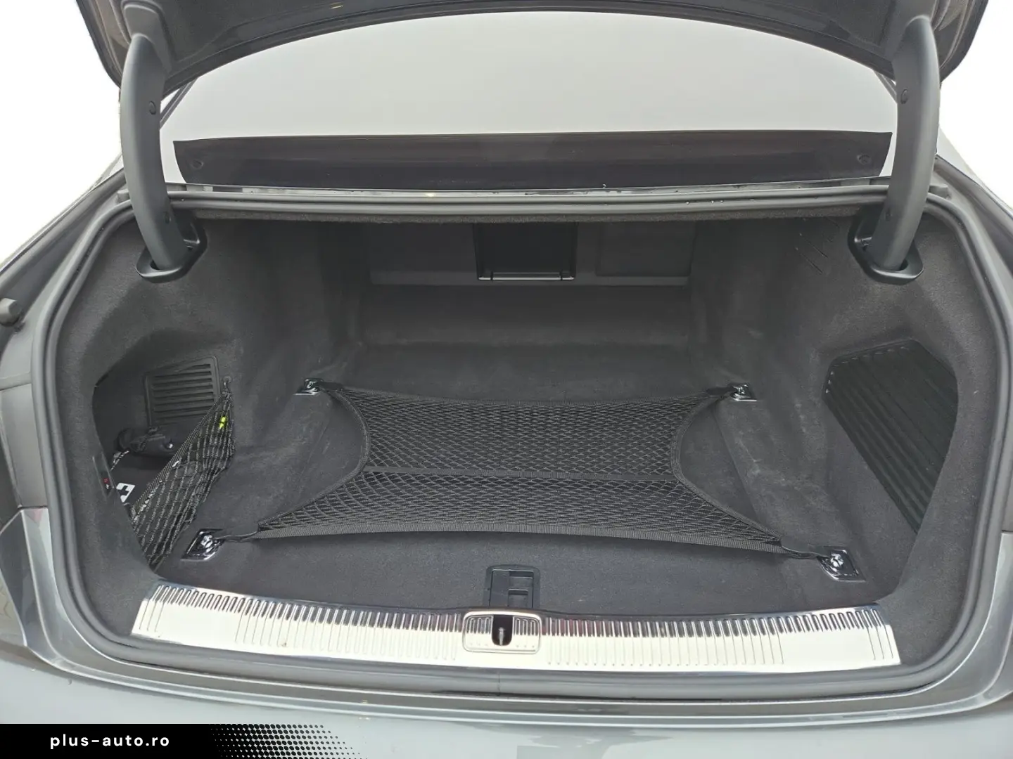 AUDI A8 50 TDI S LINE STHZG VIRTUAL DVD 360  HUD PANO