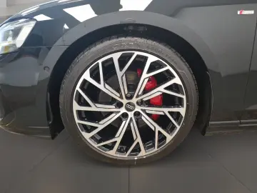 AUDI A8 50 TDI quattro S-Line HUD STH Massage 360