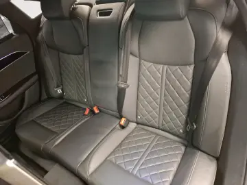 AUDI A8 50 TDI quattro S-Line HUD STH Massage 360