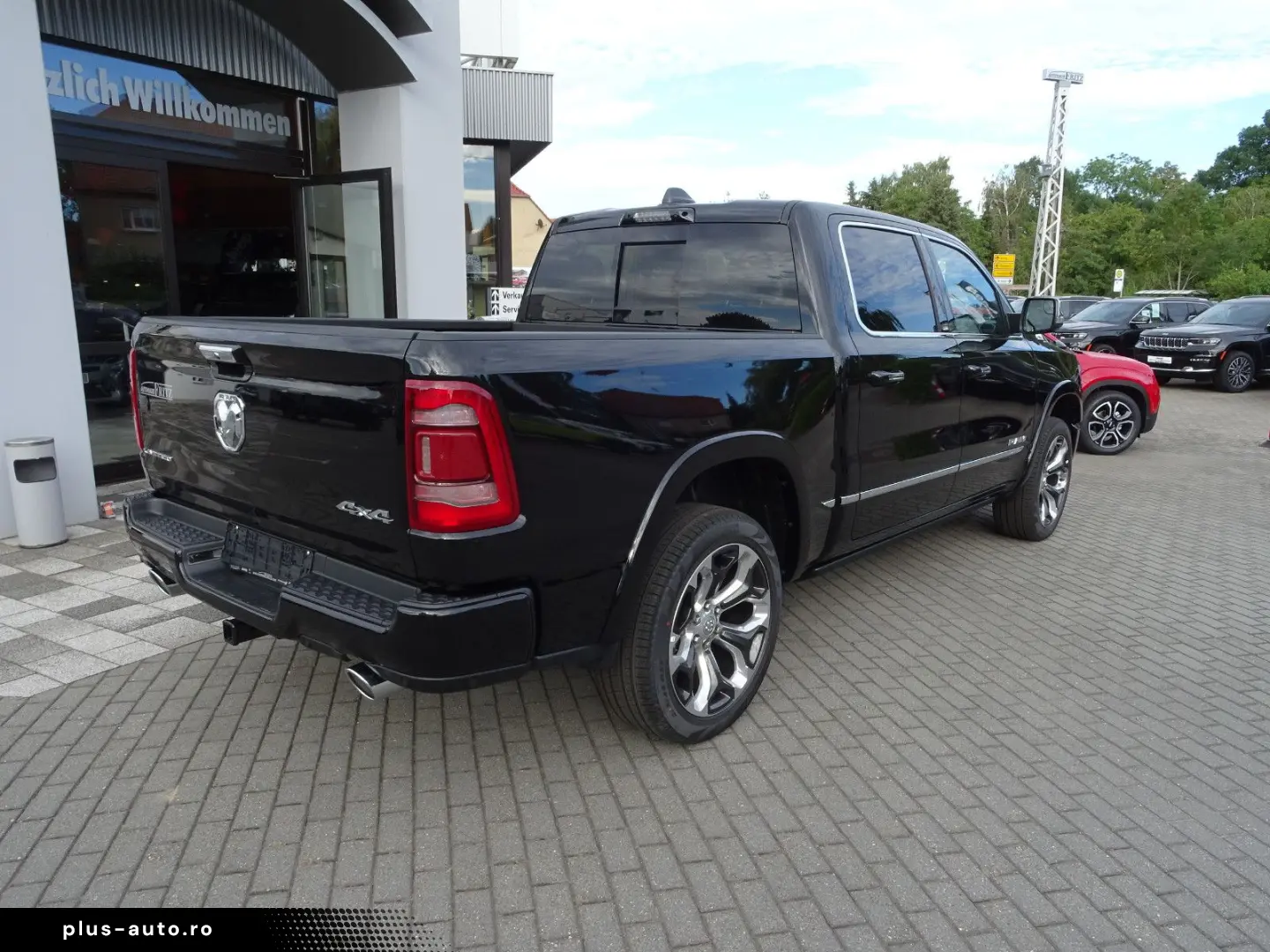 DODGE RAM CrewCab Limited - 3 0l EcoDiesel 12  Pano SH
