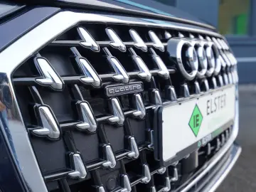 AUDI A8 55 TFSI qu Standh Pano Bang&Ol ASG 6 2027 M S