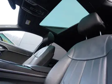 AUDI A8 55 TFSI qu Standh Pano Bang&Ol ASG 6 2027 M S