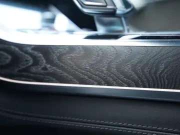 AUDI A8 55 TFSI qu Standh Pano Bang&Ol ASG 6 2027 M S