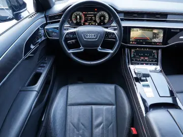 AUDI A8 55 TFSI qu Standh Pano Bang&Ol ASG 6 2027 M S