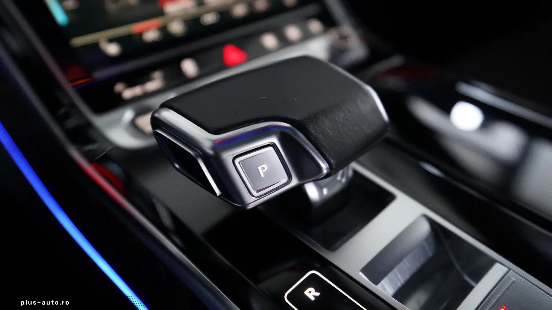 AUDI A8 55 TFSI qu Standh Pano Bang&Ol ASG 6 2027 M S