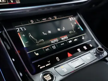 AUDI A8 55 TFSI qu Standh Pano Bang&Ol ASG 6 2027 M S