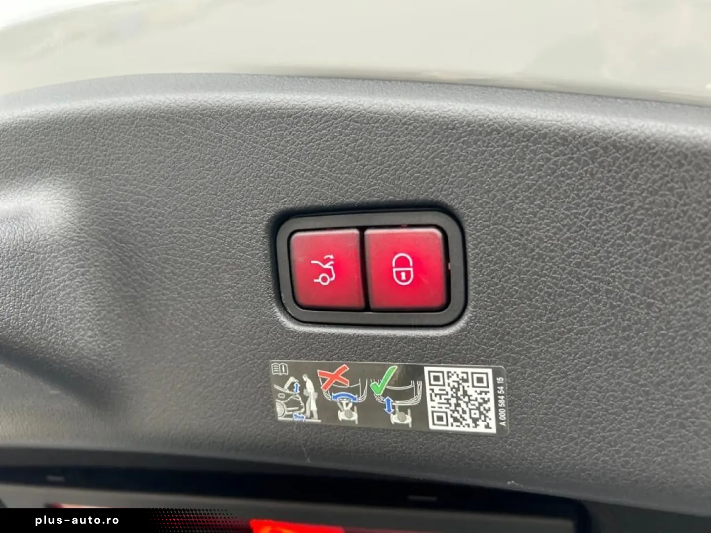 MERCEDES-BENZ CLE 200 Coupé AMG Line Premium  Distronic