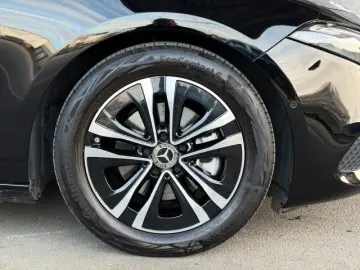 MERCEDES-BENZ A 180 Limousine Progressive Advanced L&hellip;