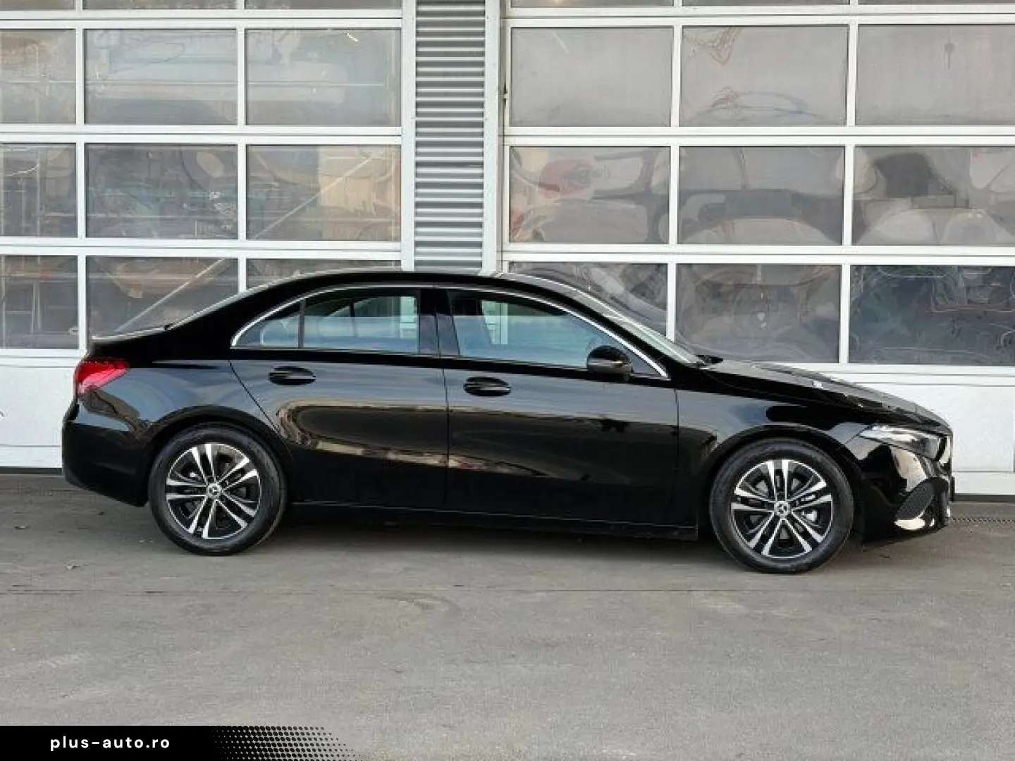 MERCEDES-BENZ A 180 Limousine Progressive Advanced L&hellip;