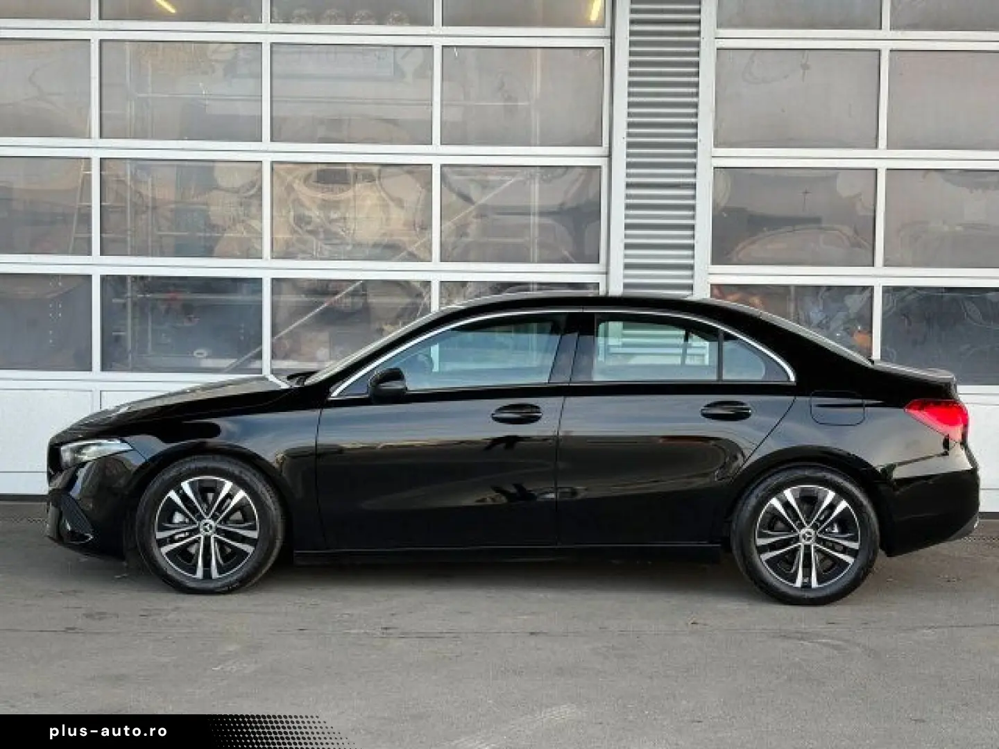 MERCEDES-BENZ A 180 Limousine Progressive Advanced L&hellip;