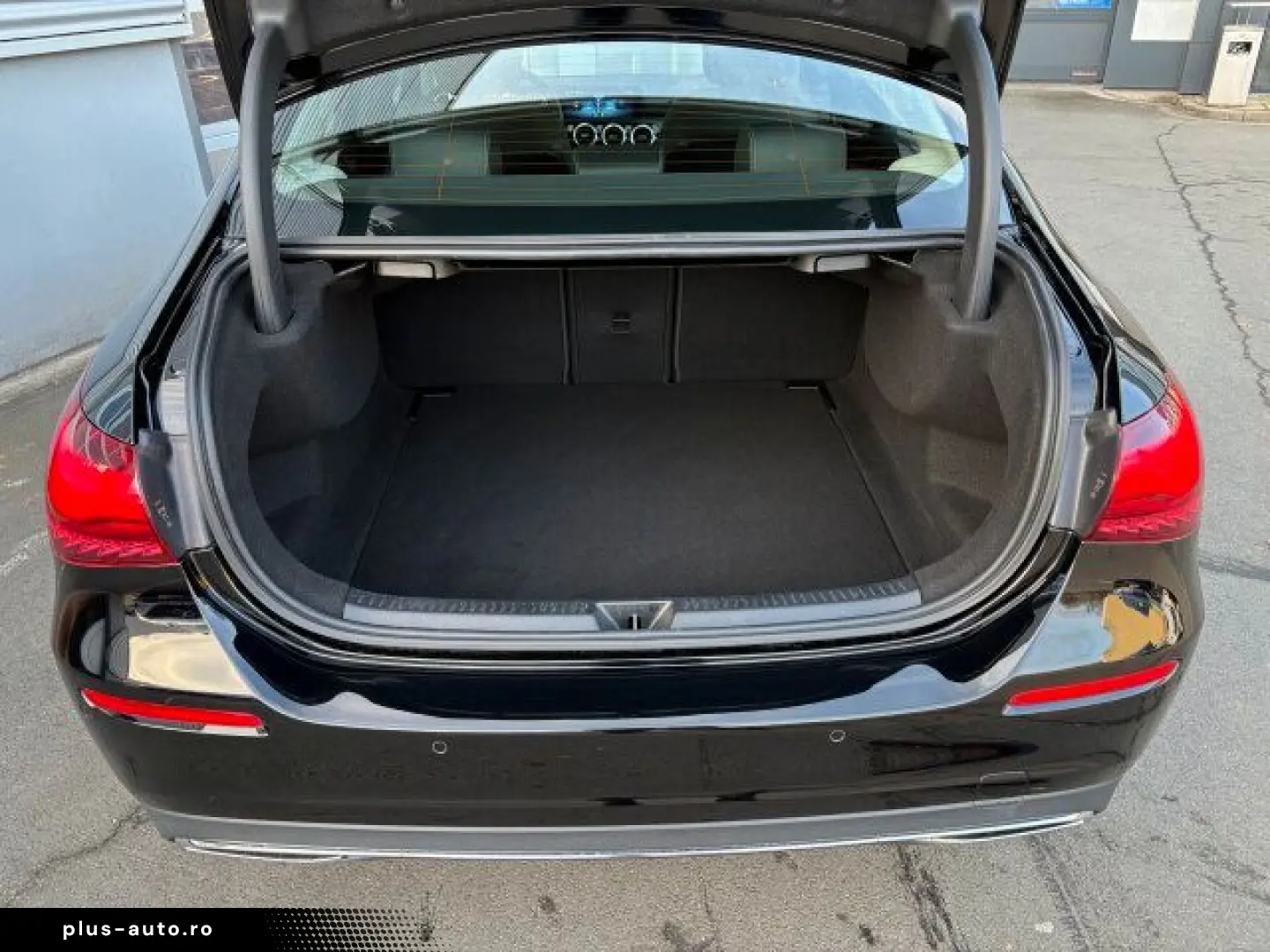 MERCEDES-BENZ A 180 Limousine Progressive Advanced L&hellip;