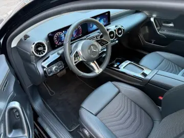 MERCEDES-BENZ A 180 Limousine Progressive Advanced L&hellip;