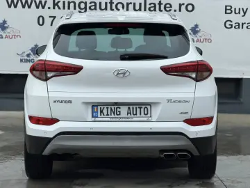 Hyundai Tucson 2.0 CRDI 4WD 6AT Premium