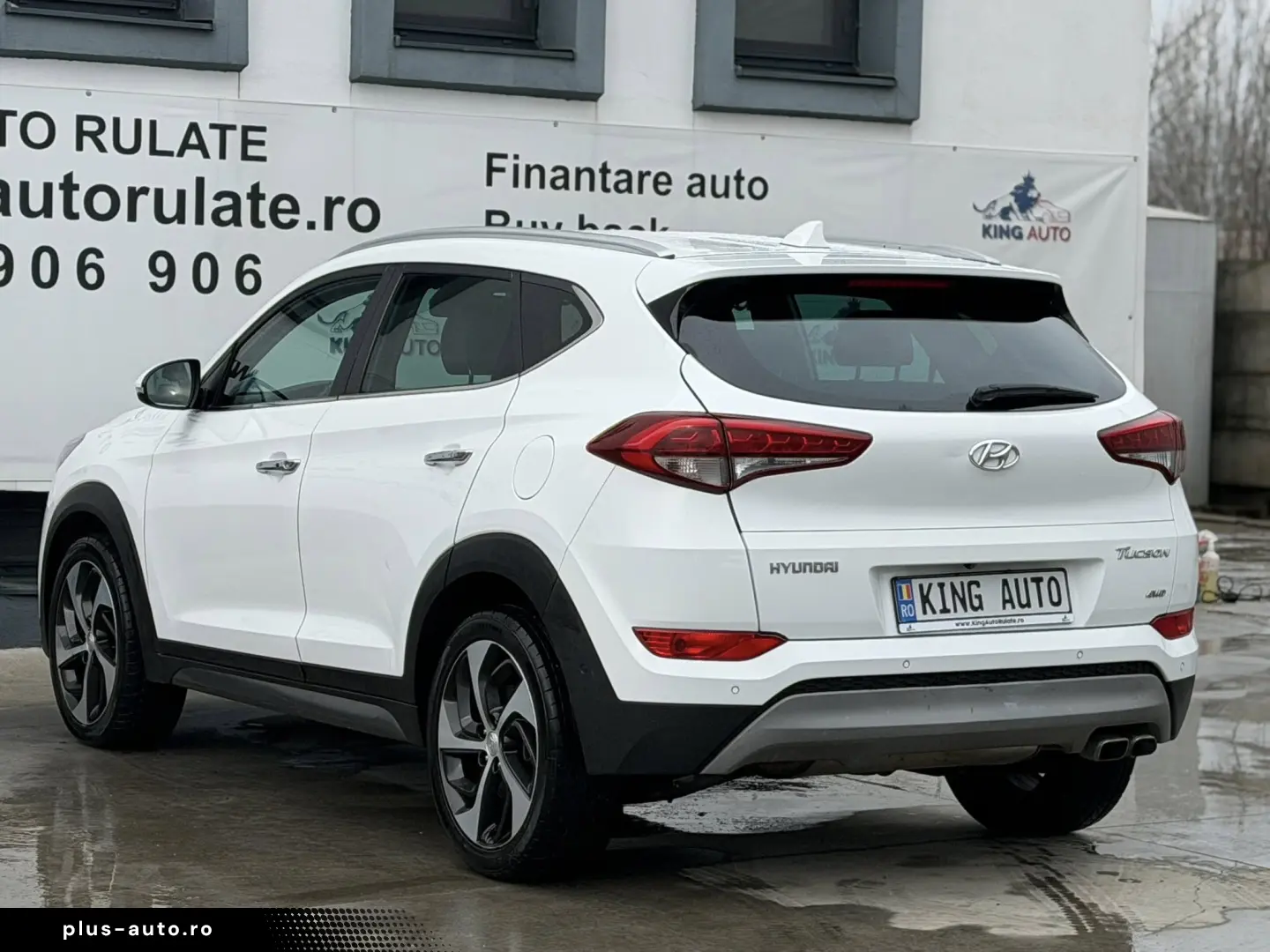 Hyundai Tucson 2.0 CRDI 4WD 6AT Premium