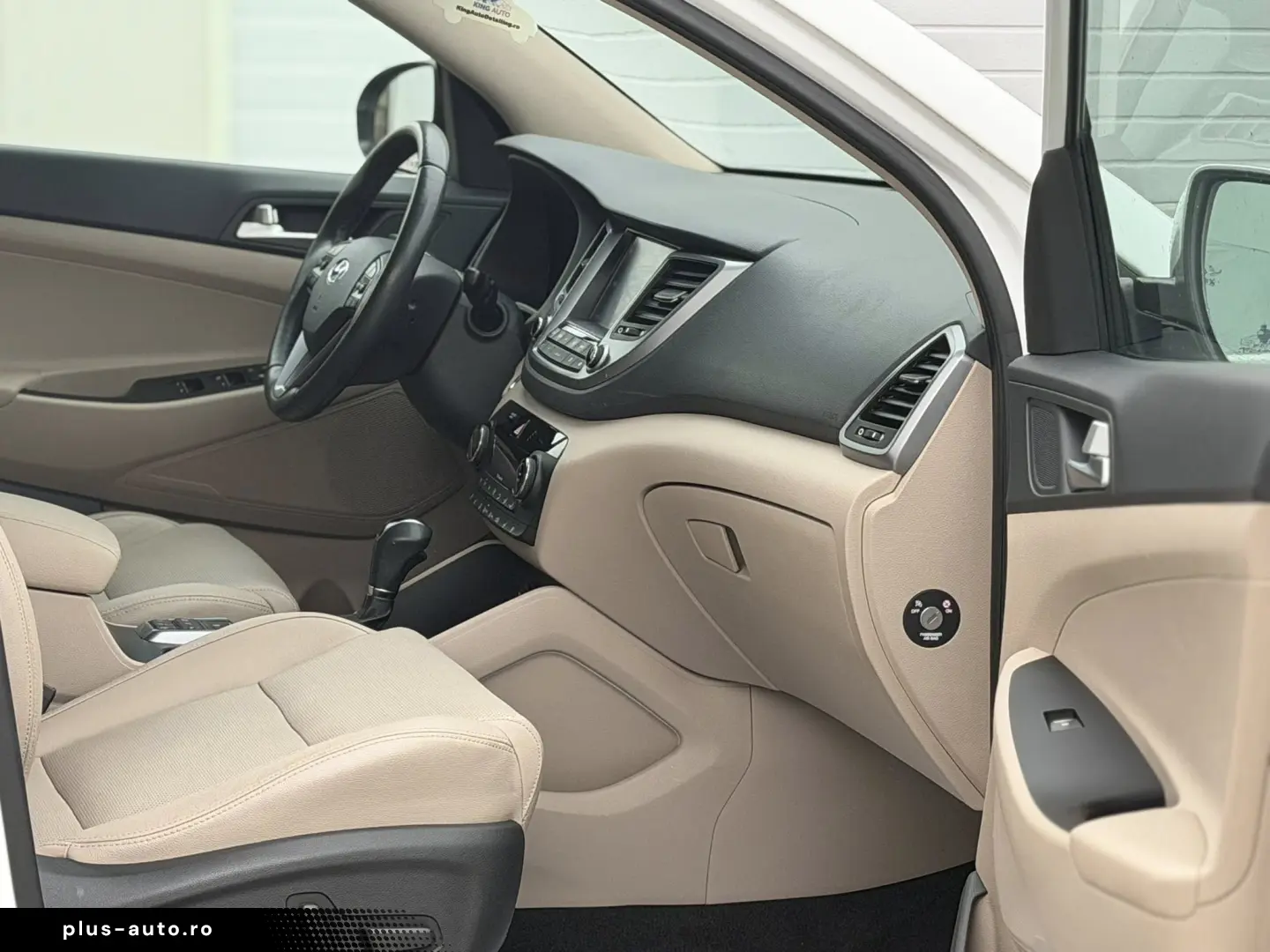 Hyundai Tucson 2.0 CRDI 4WD 6AT Premium