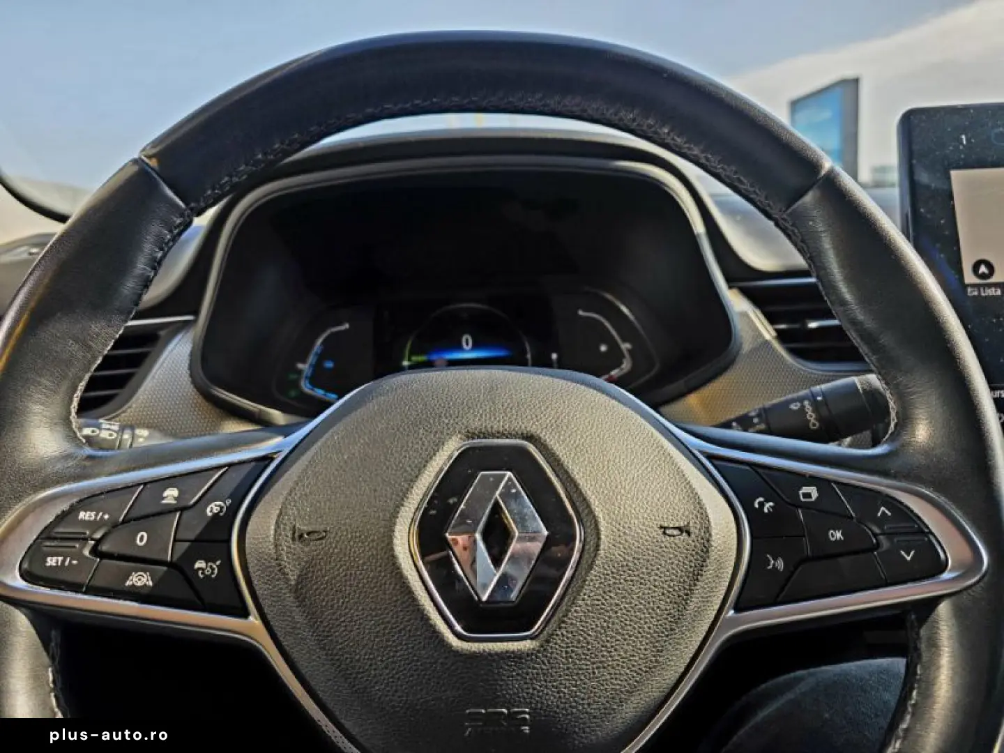 RENAULT ARKANA 1.6 E-Tech 145CP Intens