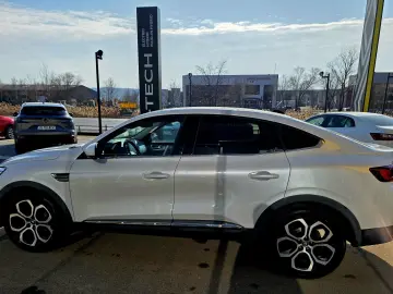 RENAULT ARKANA 1.6 E-Tech 145CP Intens