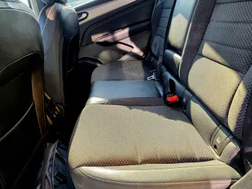 RENAULT ARKANA 1.6 E-Tech 145CP Intens