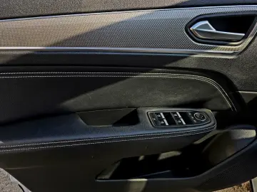 RENAULT ARKANA 1.6 E-Tech 145CP Intens