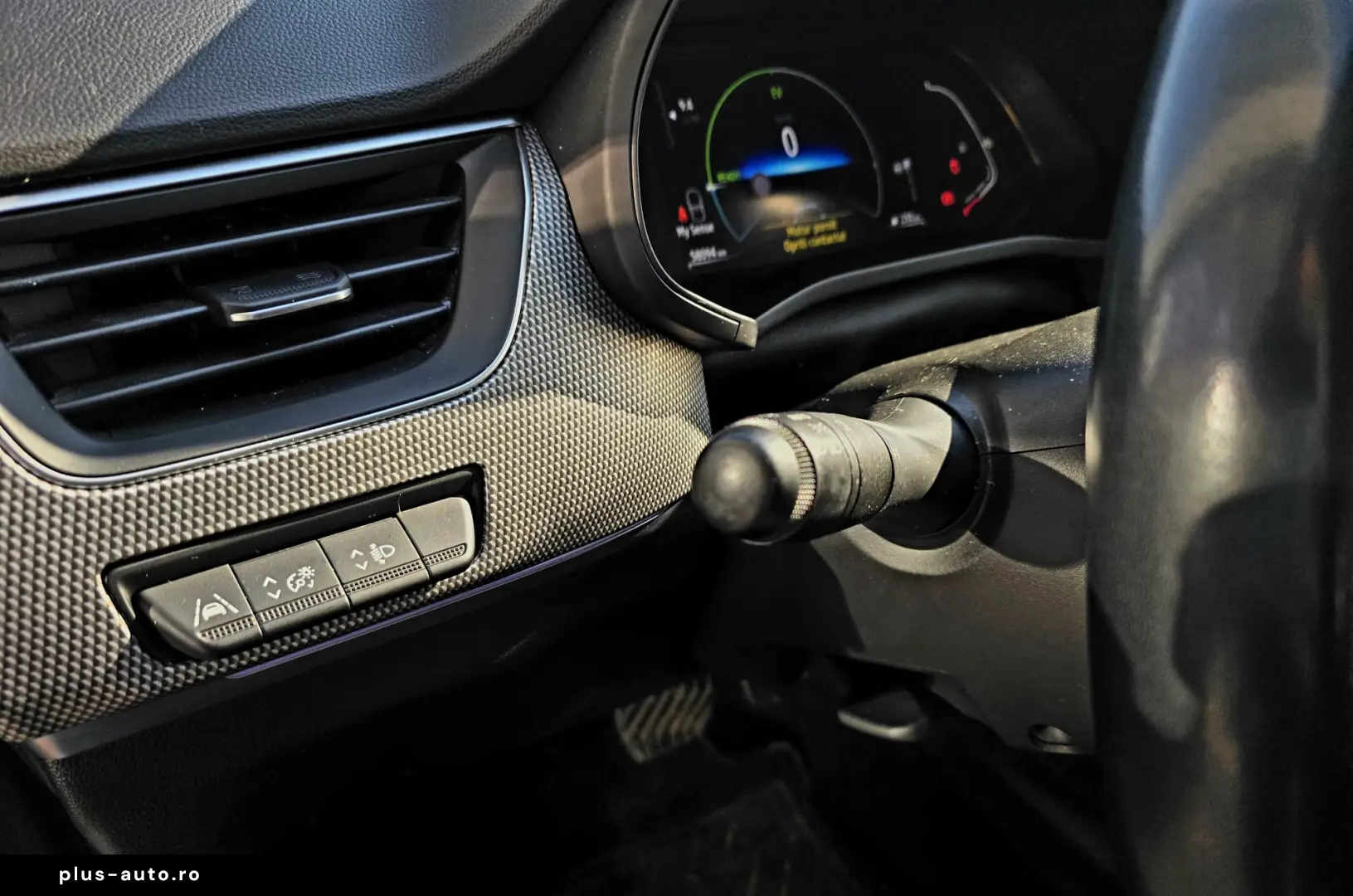 RENAULT ARKANA 1.6 E-Tech 145CP Intens