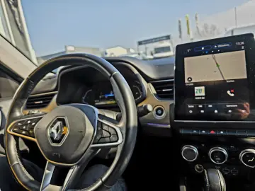 RENAULT ARKANA 1.6 E-Tech 145CP Intens