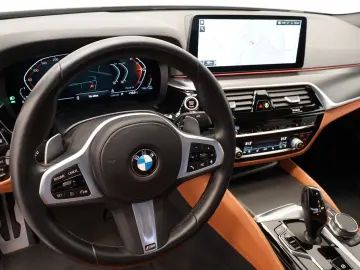 BMW 540 i M Sport SHADOW LEDER CARPLAY HARMAN