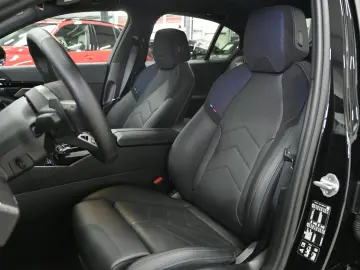 BMW 540d xDrive M-Sport  INNO H&K SITZBELÜ 360  21'