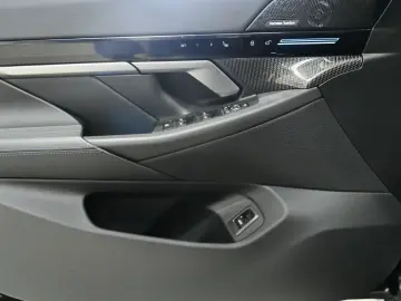 BMW 540d xDrive M-Sport  INNO H&K SITZBELÜ 360  21'