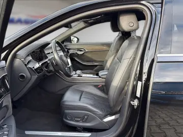 AUDI A8 50 TDI quattro Pano Luft Softclose B&O 360