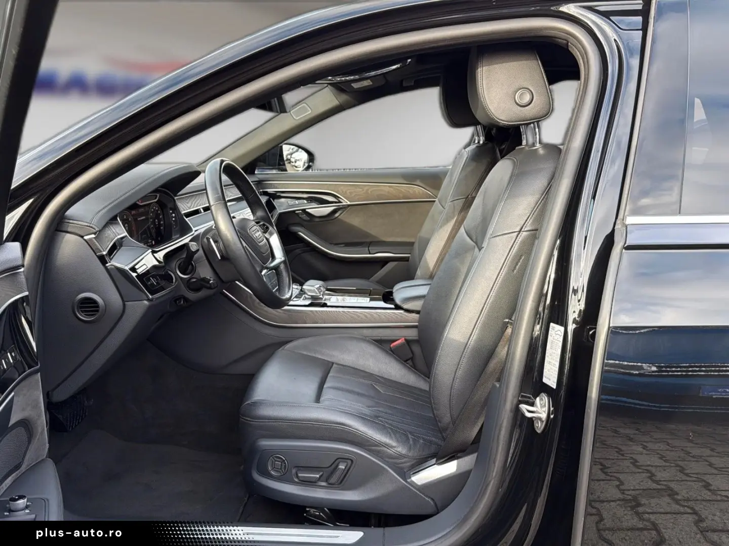 AUDI A8 50 TDI quattro Pano Luft Softclose B&O 360
