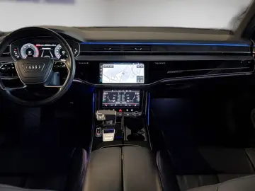 AUDI A8 50 TDI quattro Pano Luft Softclose B&O 360
