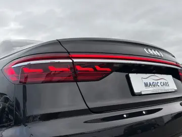 AUDI A8 50 TDI quattro Pano Luft Softclose B&O 360