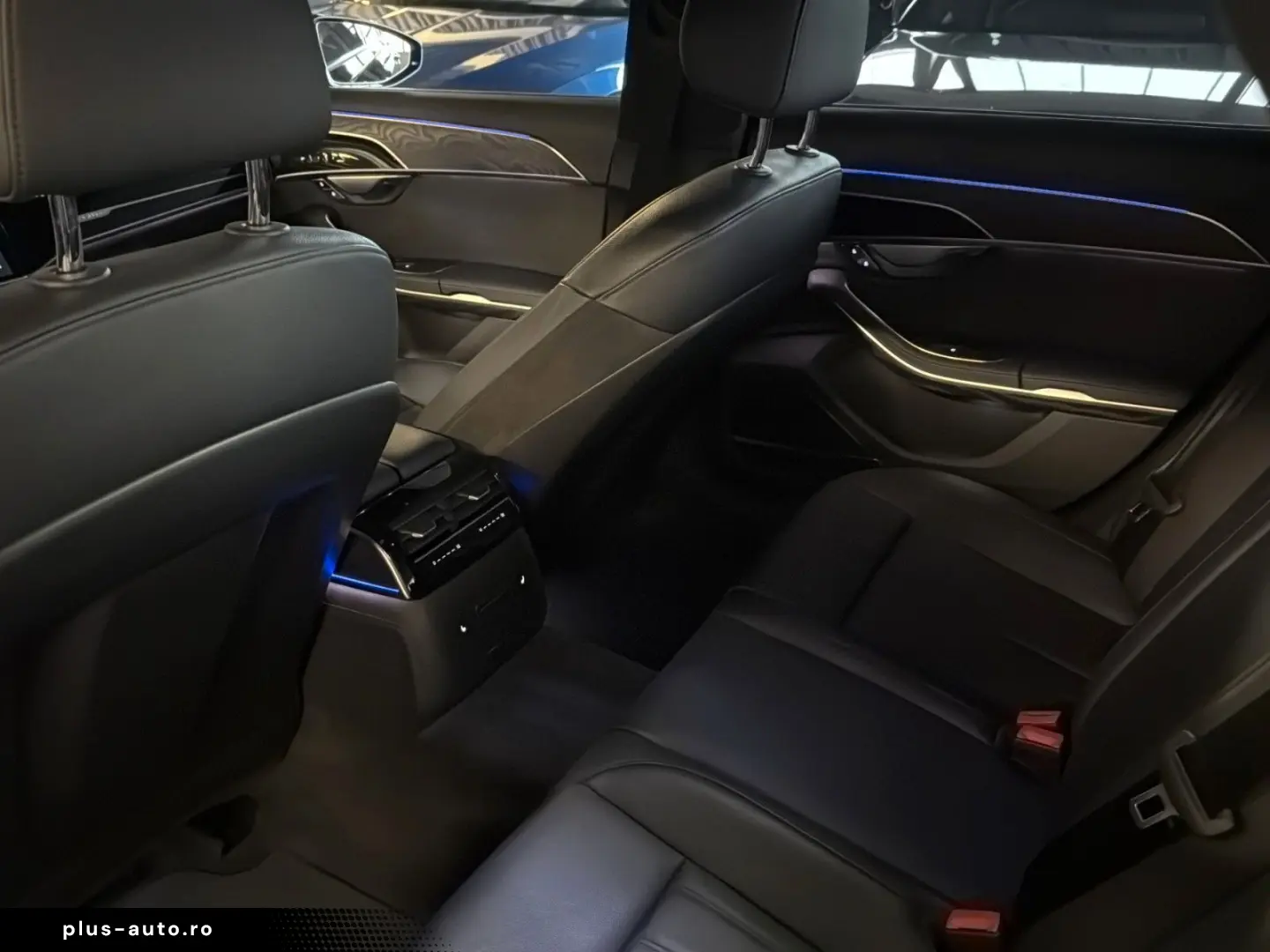 AUDI A8 50 TDI quattro Pano Luft Softclose B&O 360