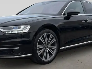 AUDI A8 50 TDI quattro Pano Luft Softclose B&O 360