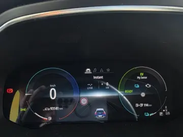 RENAULT CAPTUR 1.6 E-Tech 160CP Intens Plug-In