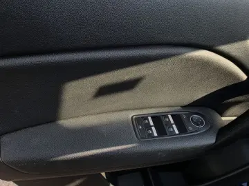 RENAULT CAPTUR 1.6 E-Tech 160CP Intens Plug-In