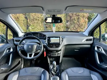 Peugeot 2008  112.000 km   navigatie  garantie   rate
