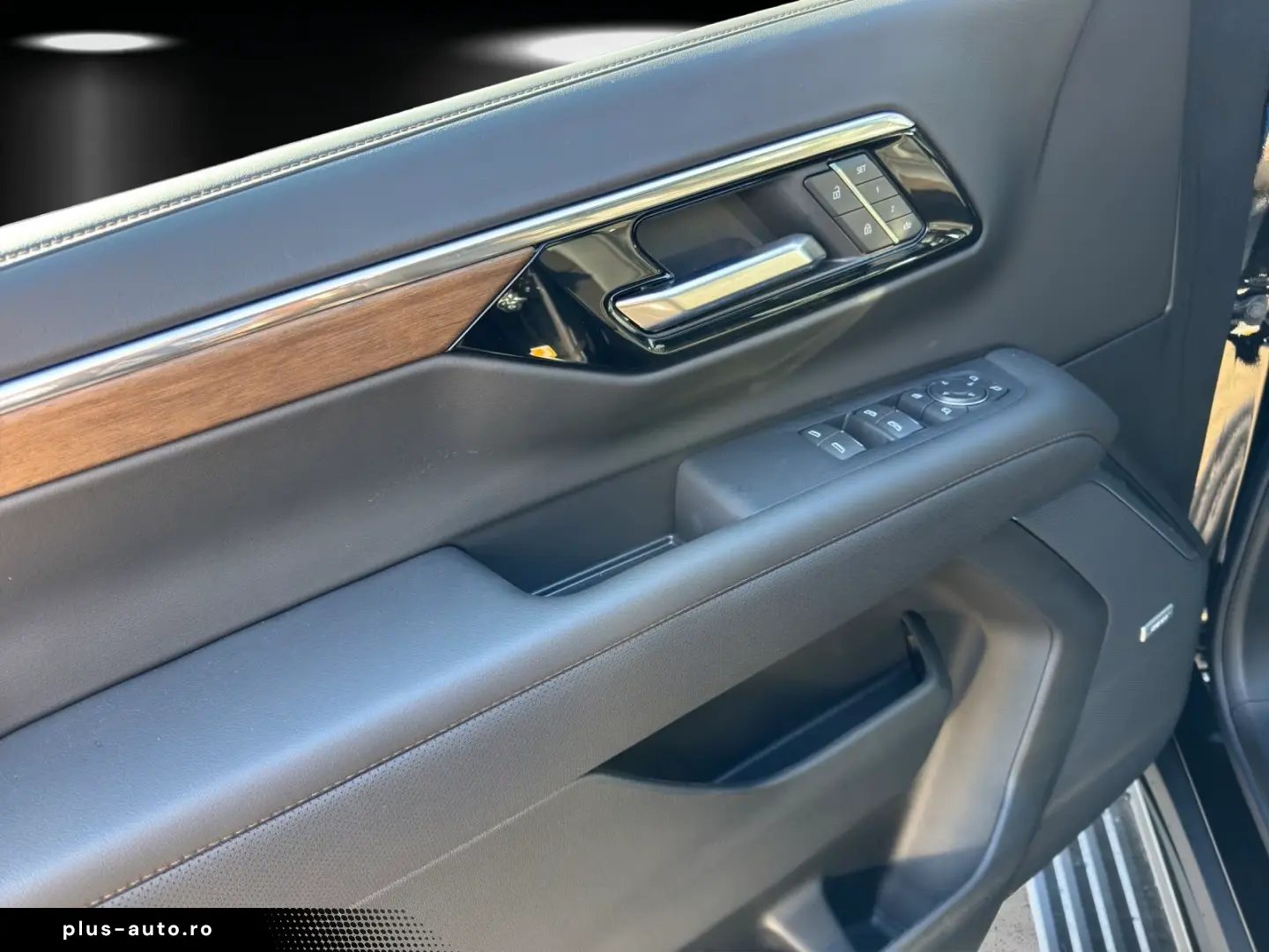 Chevrolet Suburban 6.2 V8 MY 2026 4WD High Country