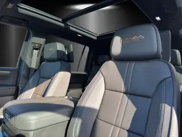 Chevrolet Suburban 6.2 V8 MY 2026 4WD High Country