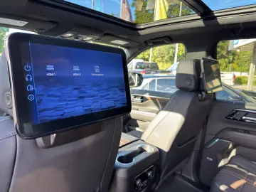 Chevrolet Suburban 6.2 V8 MY 2026 4WD High Country