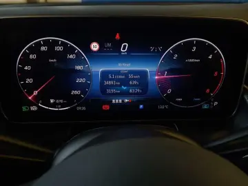 MERCEDES-BENZ GLC 220 d AMG Line