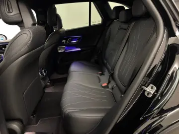 MERCEDES-BENZ GLC 220 d AMG Line