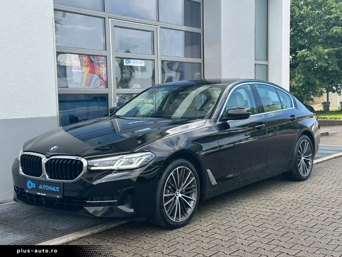 BMW 520d xDr  ACC DRIVING 4-ZONEN KL. KAM HiFi LEDER