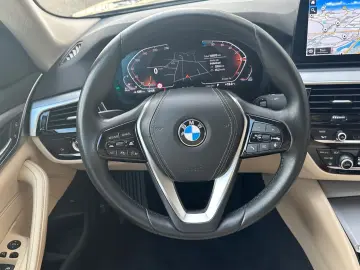 BMW 520d xDr  ACC DRIVING 4-ZONEN KL. KAM HiFi LEDER