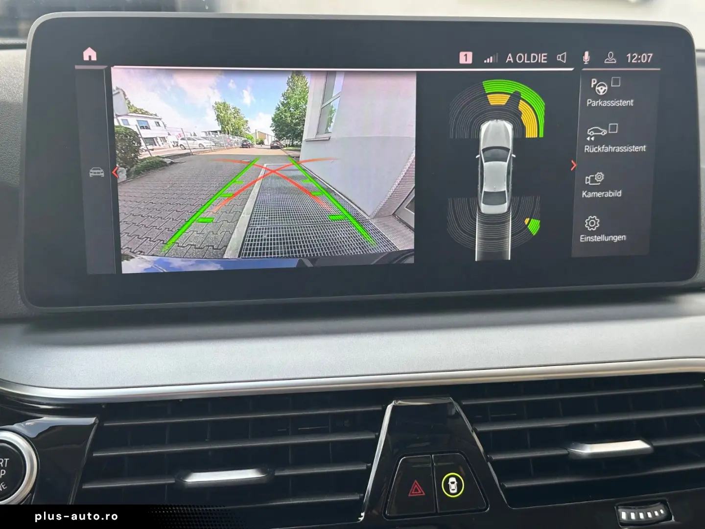 BMW 520d xDr  ACC DRIVING 4-ZONEN KL. KAM HiFi LEDER