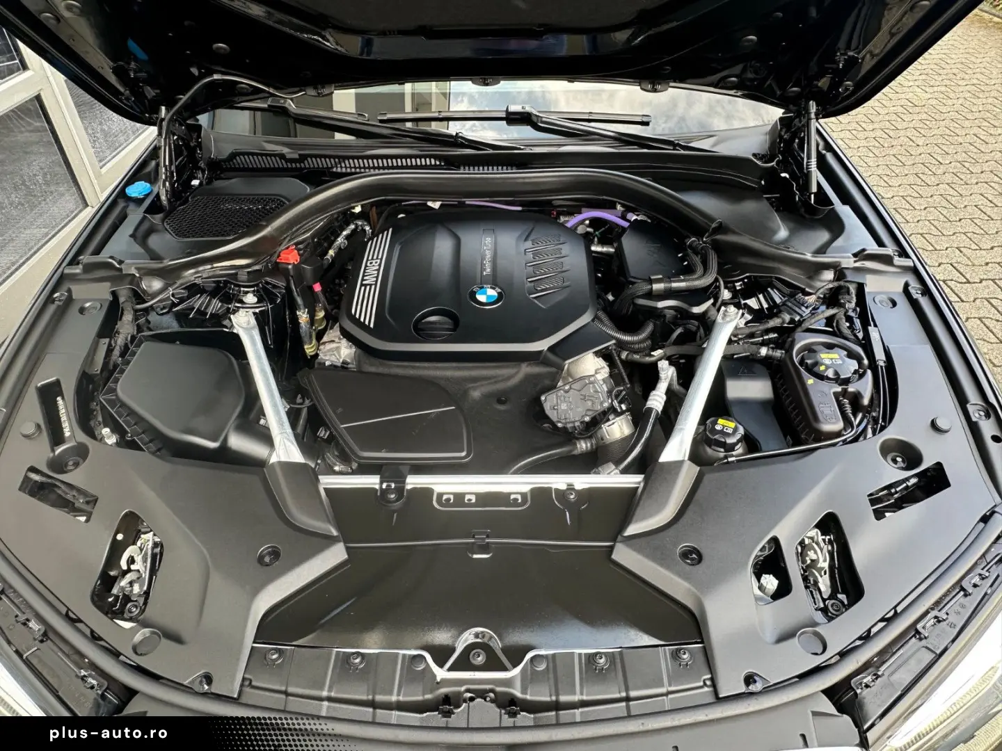 BMW 520d xDr  ACC DRIVING 4-ZONEN KL. KAM HiFi LEDER