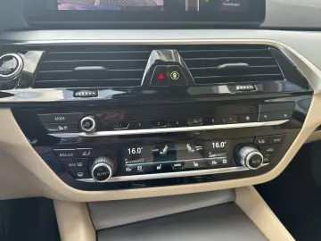 BMW 520d xDr  ACC DRIVING 4-ZONEN KL. KAM HiFi LEDER